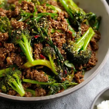 Easy Ground Beef and Broccoli Stir Fry
