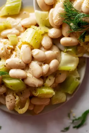 Creamy Butter Beans with Leeks