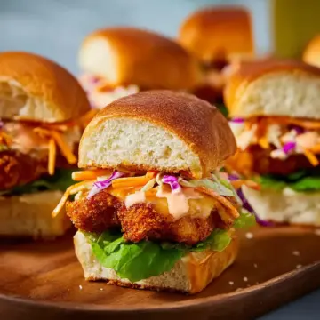 Bang Bang Chicken Sliders