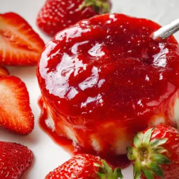 Strawberry Sauce Recipe (Strawberry Topping)