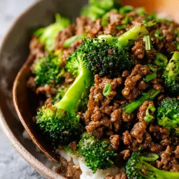 Ground Beef and Broccoli Stir Fry