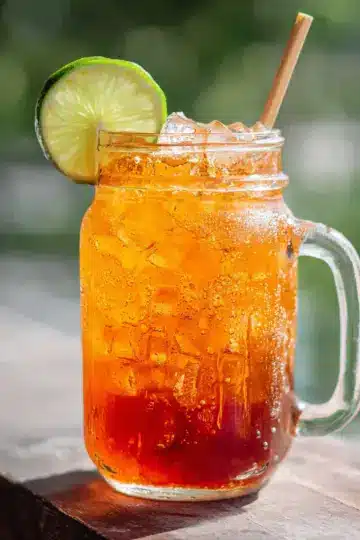Thai Lime Iced Tea ชามะนาว (cha manao)