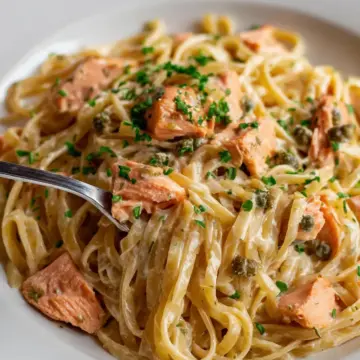 Creamy Salmon Pasta Recipe (easy and delicious)