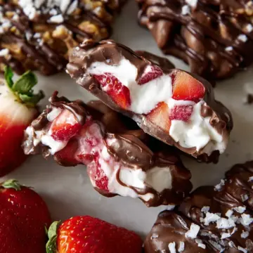Viral Chocolate Strawberry Yogurt Clusters