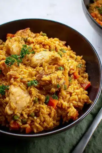 Galinhada Mineira (Brazilian Chicken and Rice From Minas Gerais)