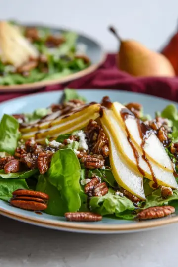 Pear Salad with Candied Pecans and Balsamic Vinaigrette