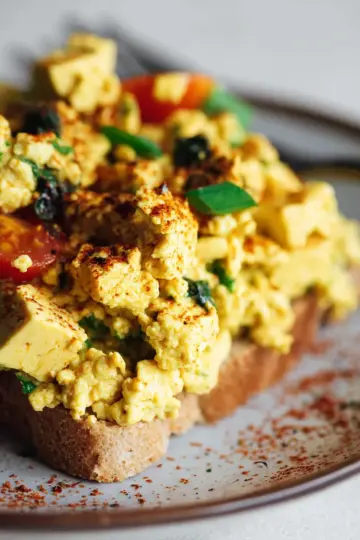Vegan Tofu Scramble