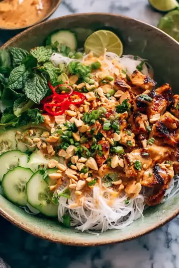 Fresh Thai Peanut Chicken Bowls